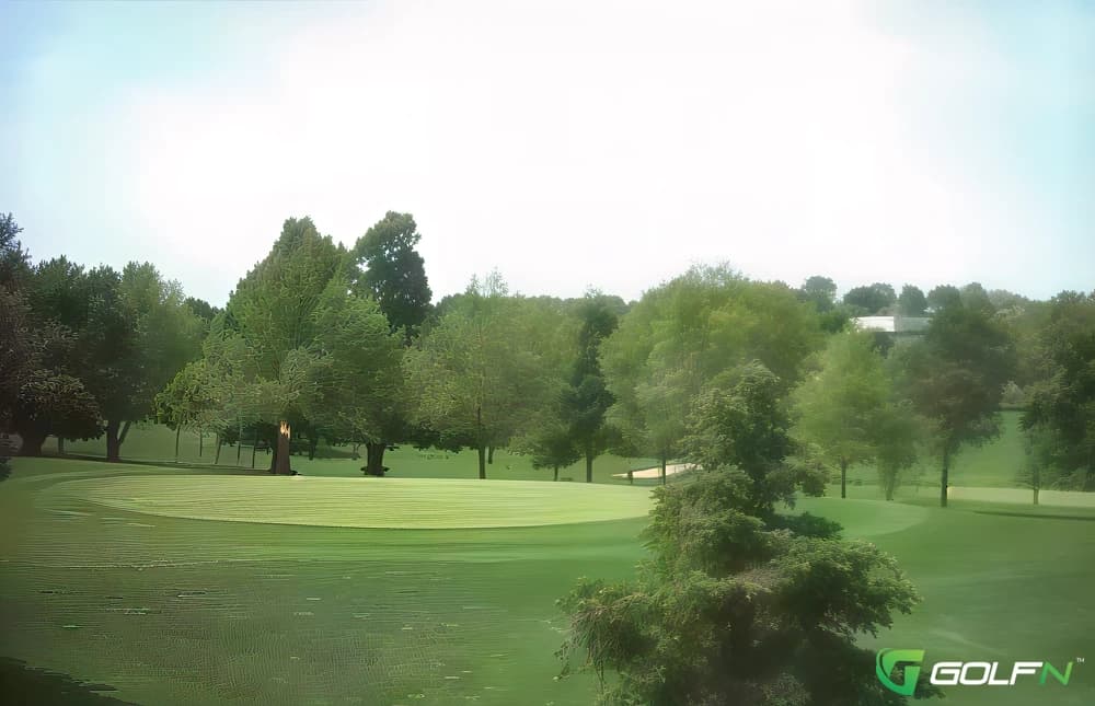 Westwood Heights Golf Club in Omaha, Nebraska — public, 9-hole golf course