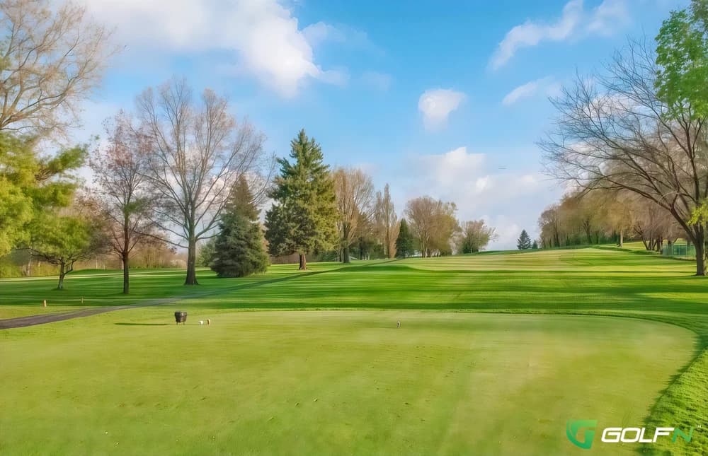 Walnut Grove Country Club in Dayton, Ohio — private, 18-hole golf course, designed by William Diddel (1965)