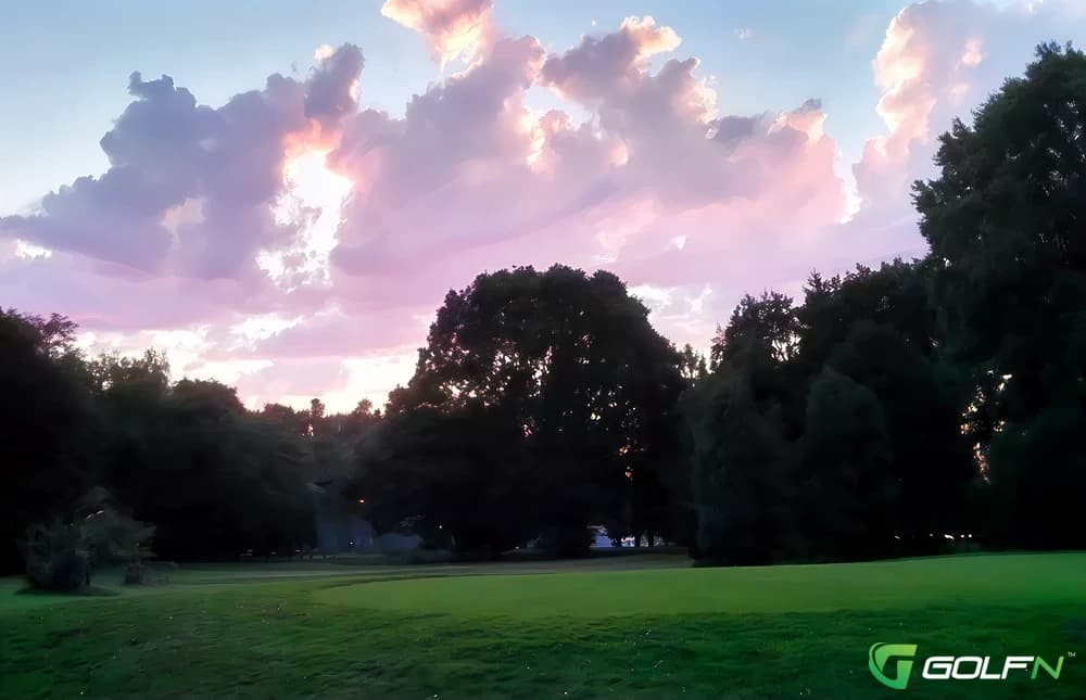 Greenlake Golf Course in Seattle, Washington — public, 9-hole golf course