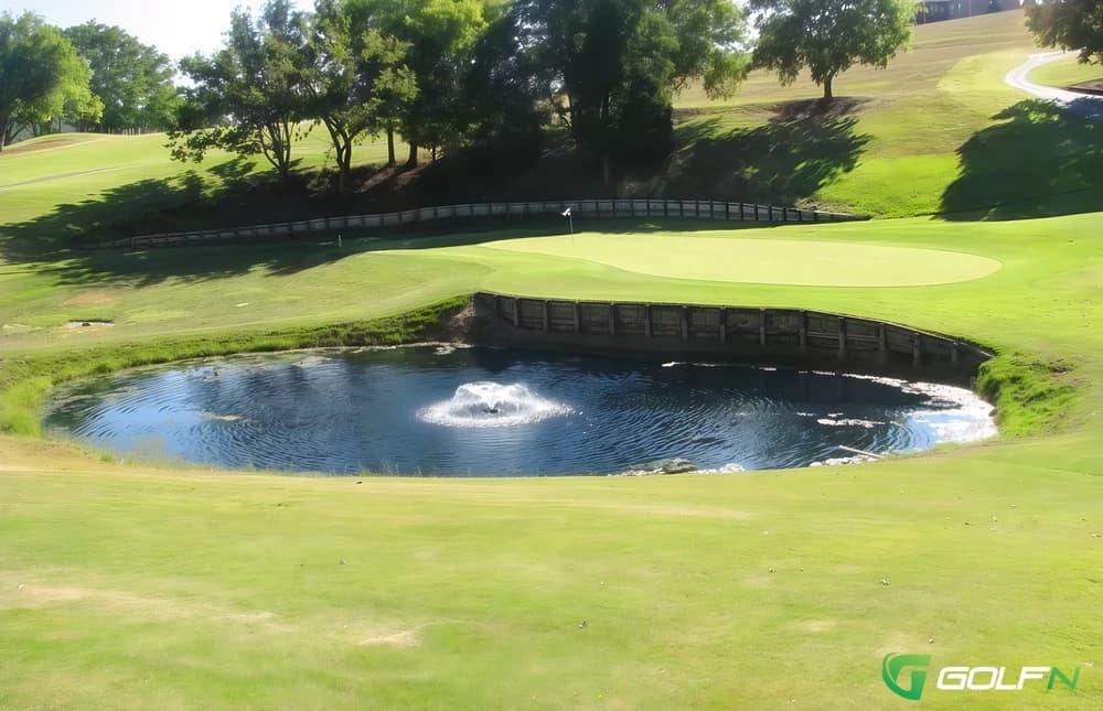 Patriot Hills Golf Club in Jefferson City, Tennessee — semi-private, 18-hole golf course, designed by Jerry Hodge