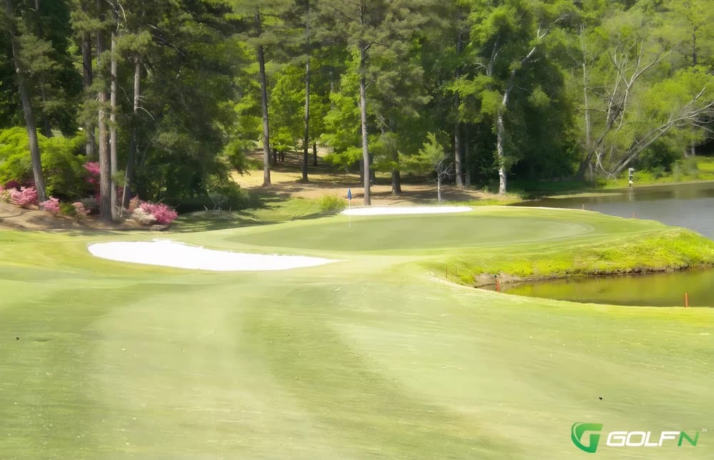 Fox Run Country Club in Simpsonville, South Carolina — private, 18-hole golf course