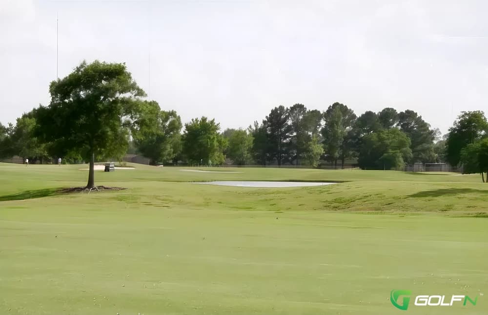 East/West - Bunker Hills Golf Course in Coon Rapids, Minnesota — public, 18-hole golf course