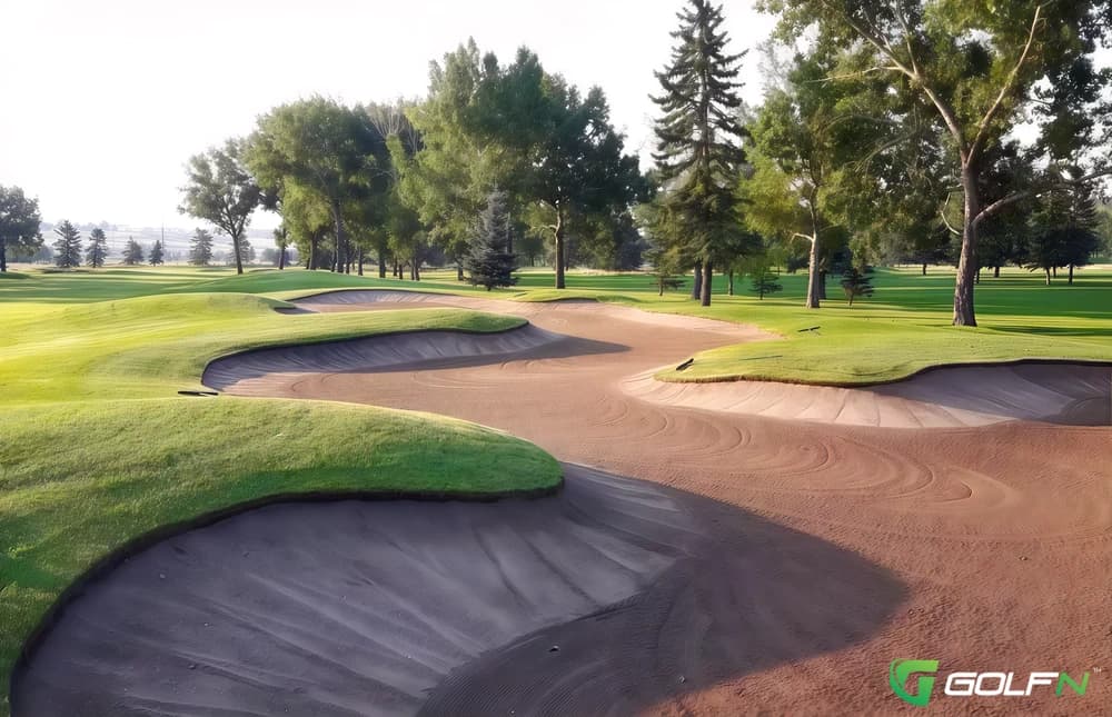 Elks Bpoe Lodge Golf Course in Calgary, Alberta — semi-private, 18-hole golf course, designed by Les Furber Design (1992)