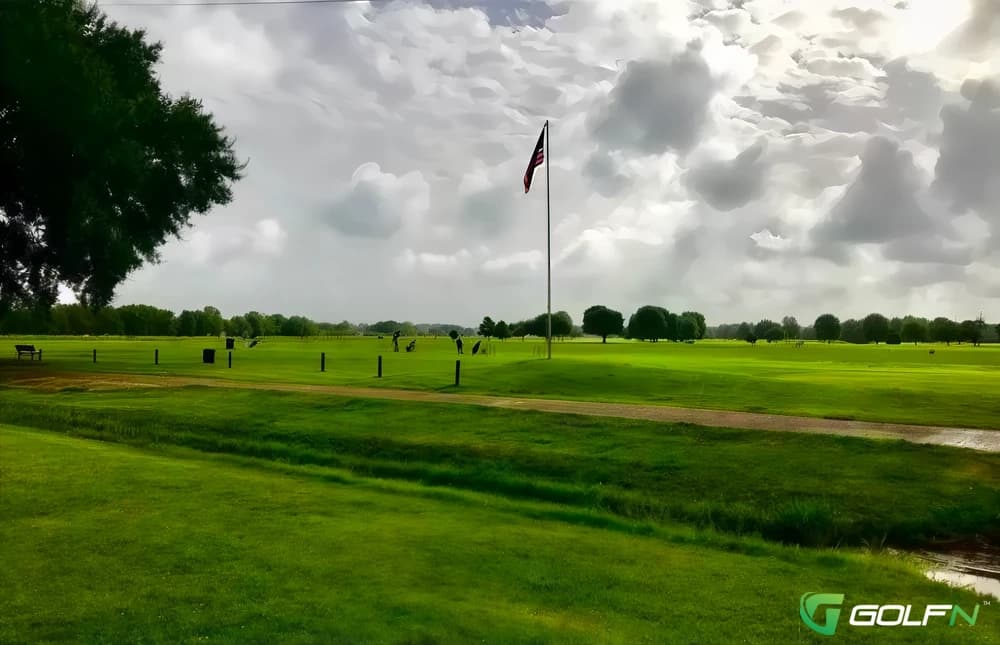 Jennings Golf Club in Jennings, Louisiana — semi-private, 18-hole golf course