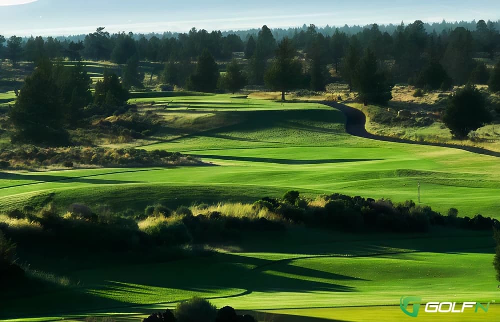 Juniper Golf Club in Redmond, Oregon — semi-private, 18-hole golf course, designed by John Harbottle III (2005)