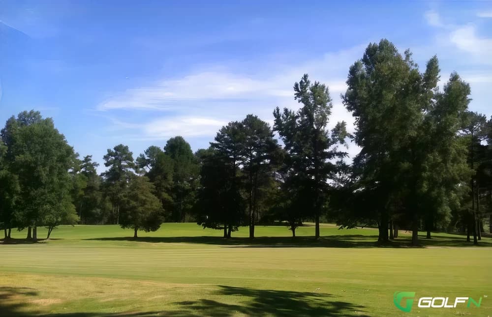 Palmetto Hills Golf Club in Spartanburg, South Carolina — semi-private, 18-hole golf course, designed by George Cobb (1979)