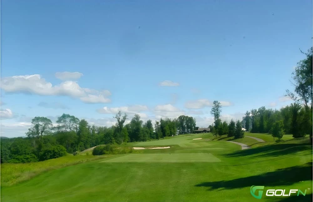 Hudson Hills Golf Course in Ossining, New York — public, 18-hole golf course, designed by Mark Mungeam (2004)
