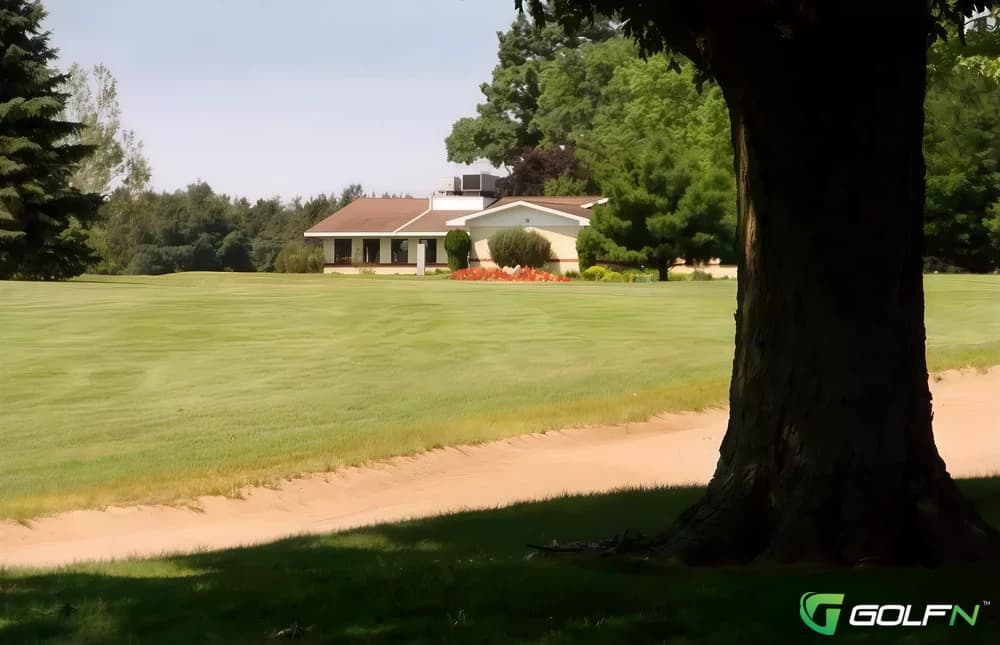 Rogue Golf Club in Sparta, Michigan — public, 18-hole golf course, designed by Warner Bowen