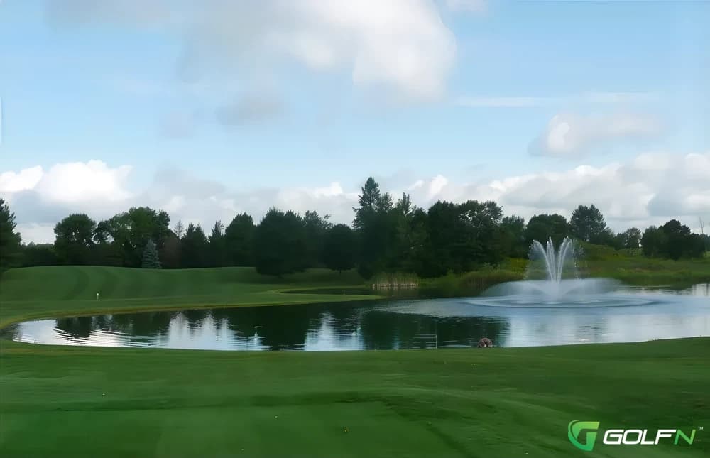 Camillus Country Club in Camillus, New York — semi-private, 18-hole golf course