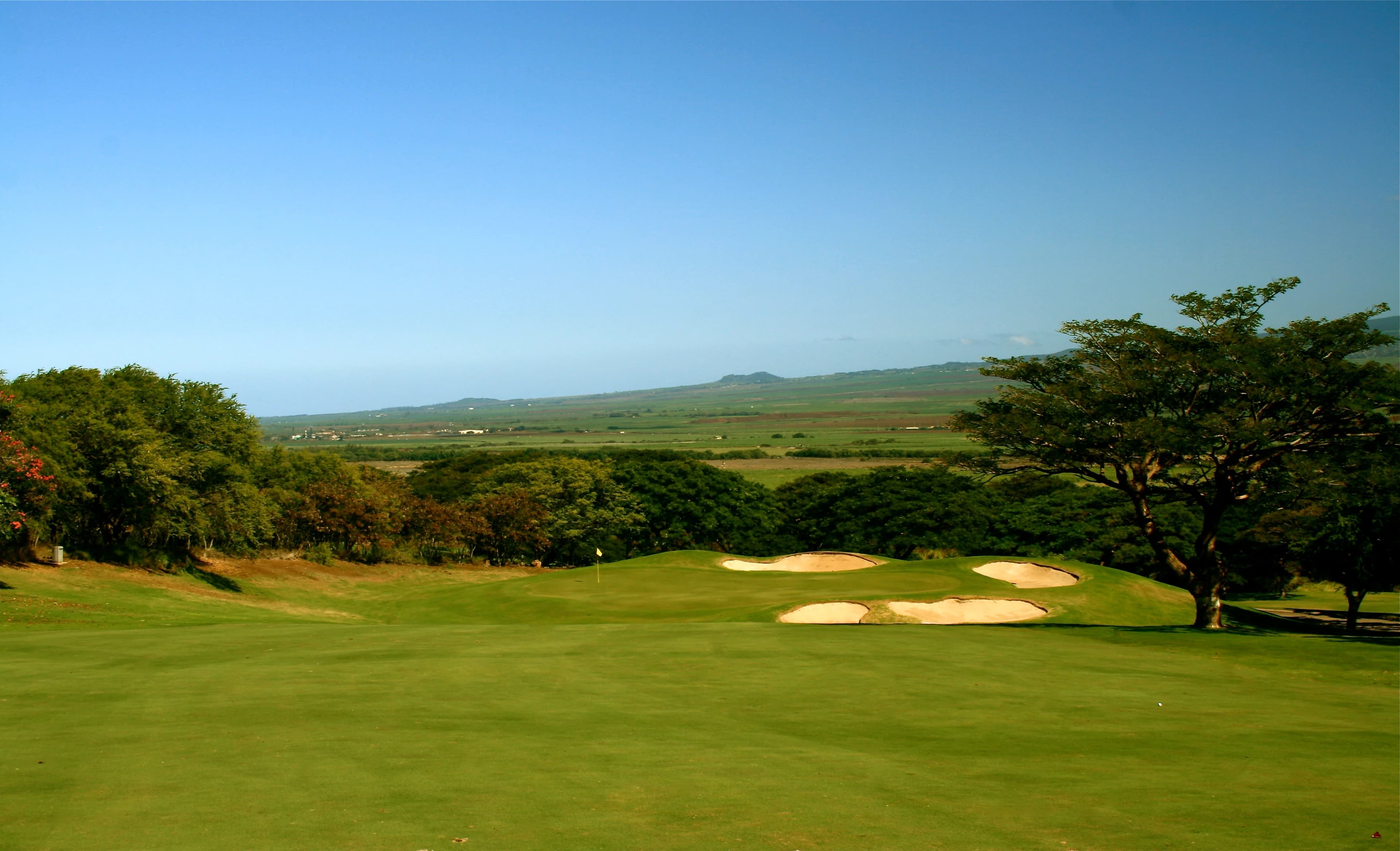 Kahili Golf Course in Wailuku , Hawaii — public, 18-hole golf course, designed by Robin Nelson (1991)