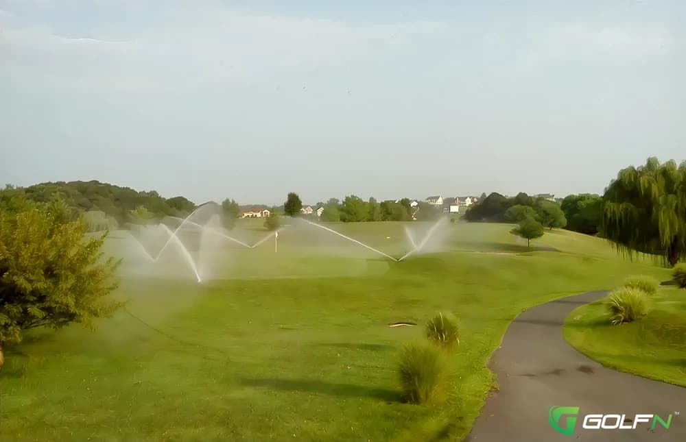 Sly Fox Golf Club in Front Royal, Virginia — 18-hole golf course, designed by Shape Masters