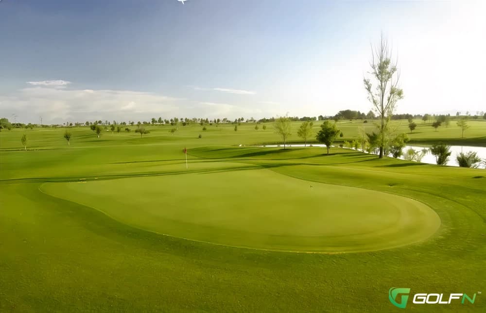 Robin Hood - Falcon Crest Golf Course in Kuna, Idaho — public, 27-hole golf course, designed by George Totorica (2004)