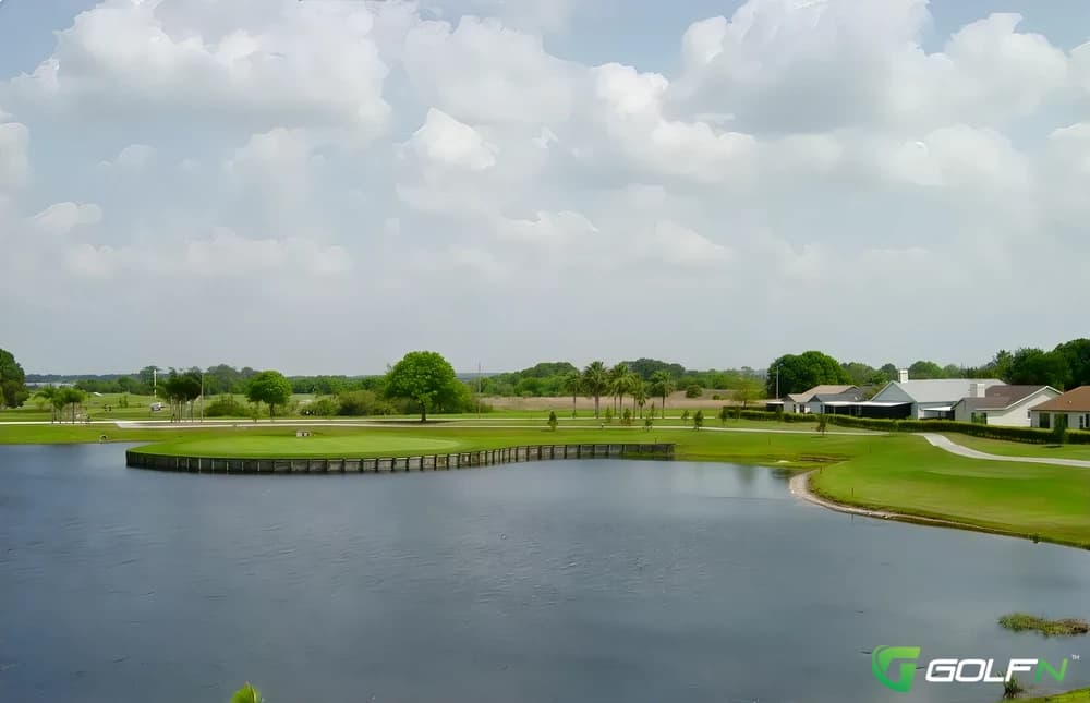 Summerfield Crossings Golf Club in Riverview, Florida — semi-private, 18-hole golf course, designed by Ron Garl (1987)