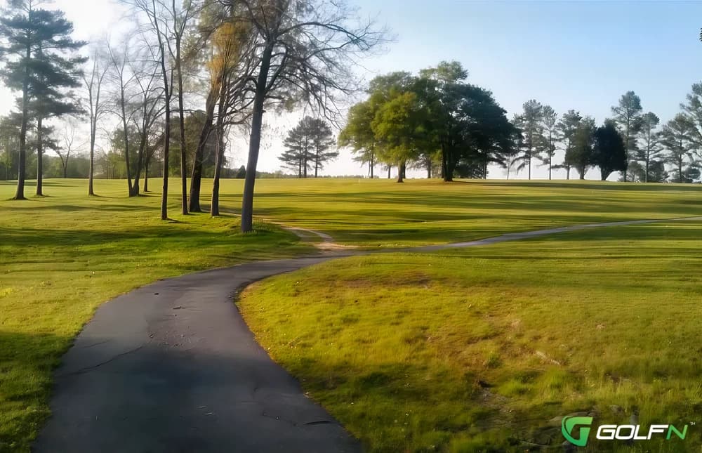 Rainsville Country Club in Rainsville, Alabama — semi-private, 9-hole golf course