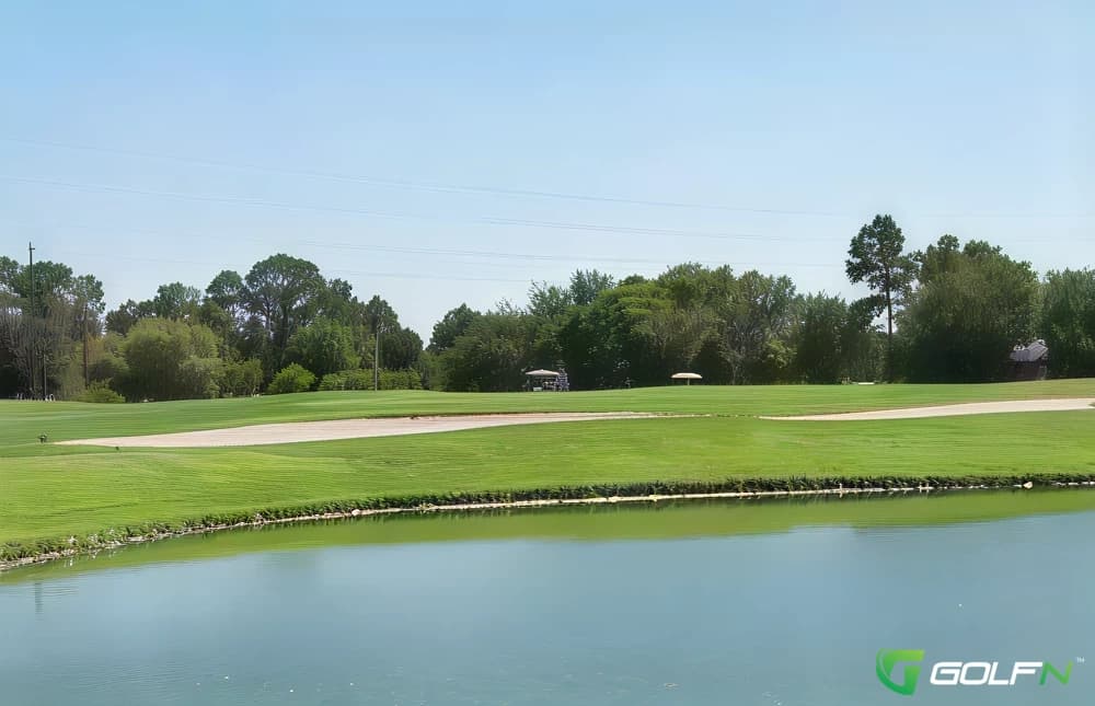 Oyster Creek Golf & Country Club in Englewood, Florida — semi-private, 18-hole golf course, designed by Ted McAnlis