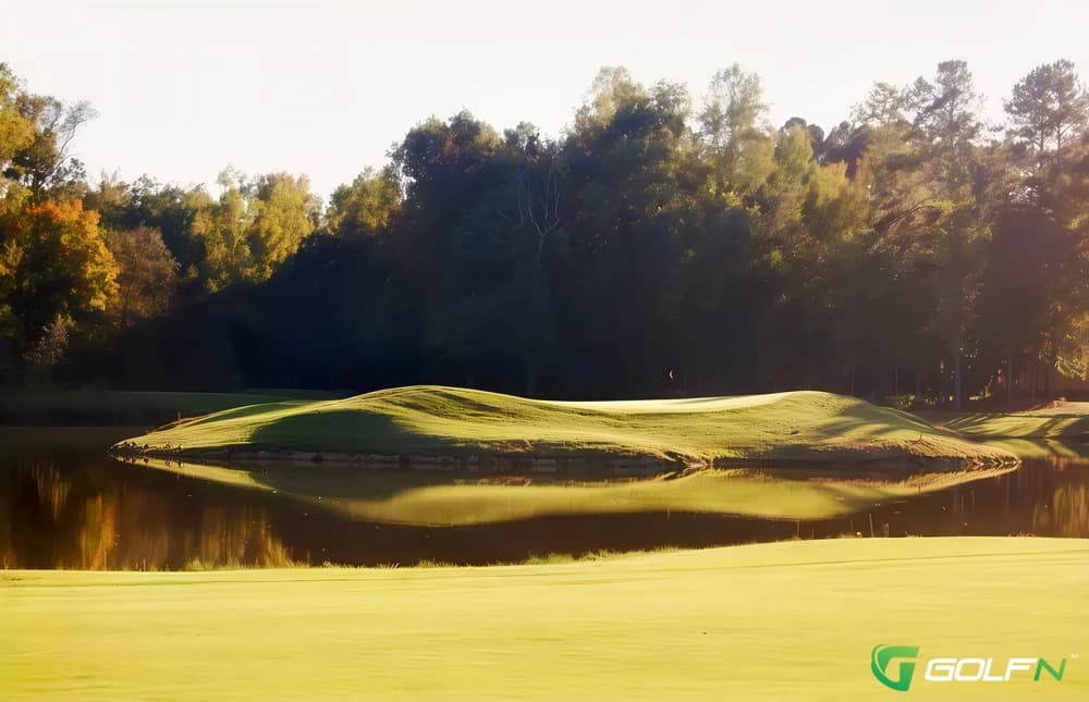Crossings Golf Club in Durham, North Carolina — semi-private, 18-hole golf course, designed by Ron Garl (1997)