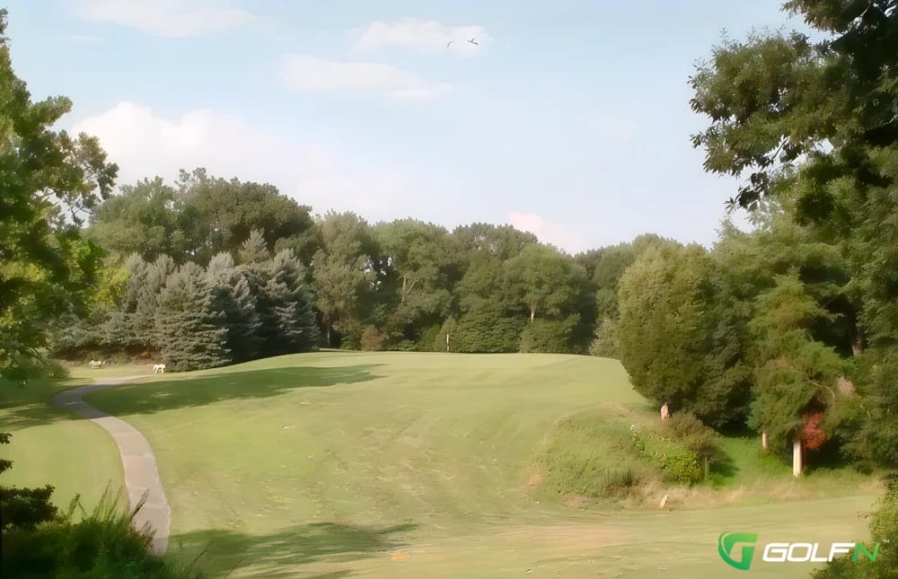 White Oak Golf Course in Sardinia, Ohio — public, 12-hole golf course