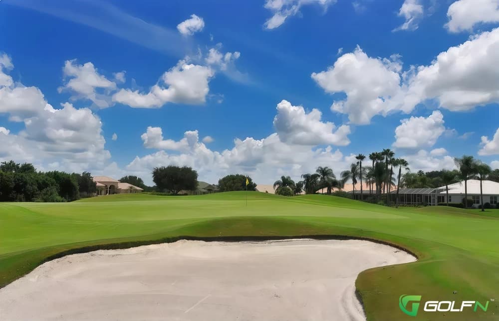Misty Creek Country Club in Sarasota, Florida — private, 18-hole golf course, designed by Ted McAnlis (1985)