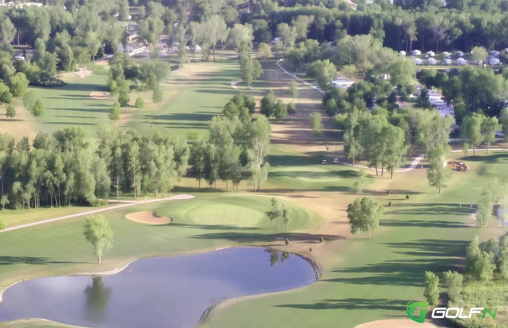 Holiday Meadows Golf Course in Durand, Michigan — public, 9-hole golf course