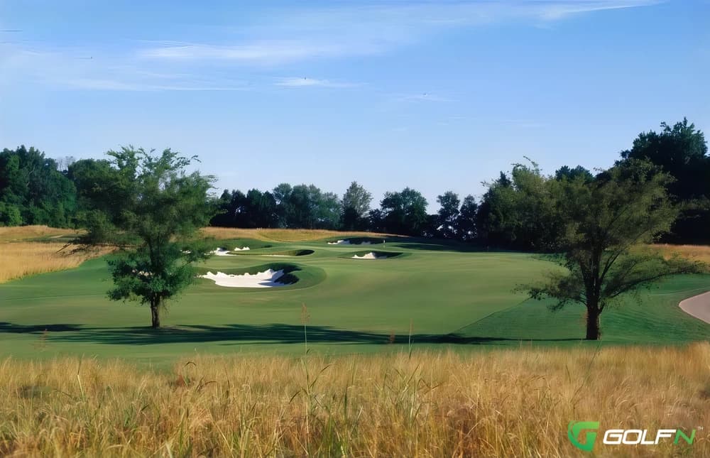 Dalhousie Golf Club in Cape Girardeau, Missouri — private, 18-hole golf course, designed by Gary Nicklaus (2002)
