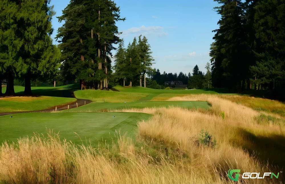 Stone Creek Golf Club in Oregon City, Oregon — public, 18-hole golf course, designed by Peter Jacobsen (2002)