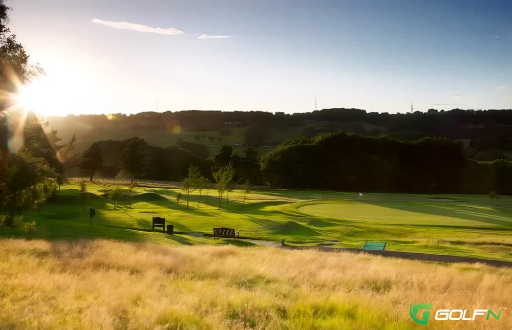 Bradley Hall Golf Club in Halifax, England — private, 18-hole golf course