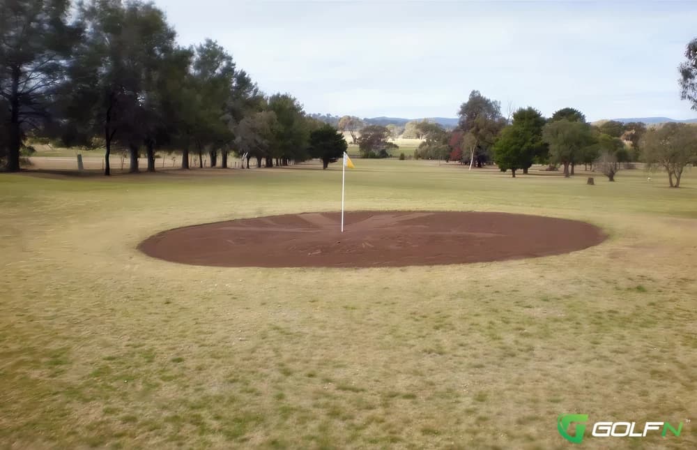 Coolah Sporting Club in Coolah, New South Wales β public, 18-hole golf course