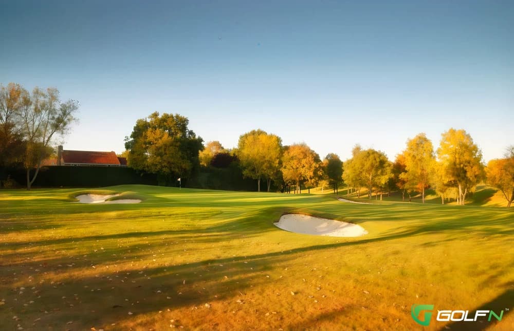 Welwyn Garden City Golf Club in Welwyn Garden City, England — private, 18-hole golf course, designed by Hawtree Ltd (1923)