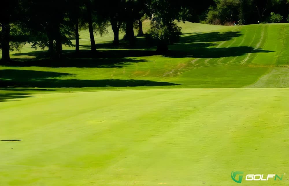 Burke Lake Golf Center in Fairfax Station, Virginia — public, 18-hole golf course, designed by Leon Howard