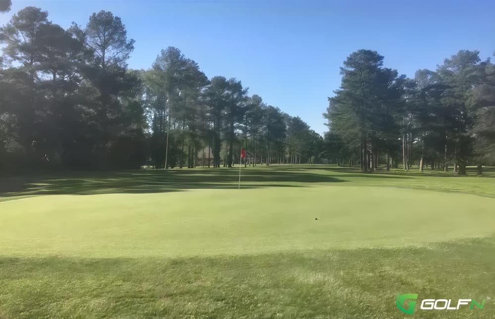 Twin Lakes Golf Club in Arab, Alabama — public, 18-hole golf course, designed by Harry Weaver (1963)
