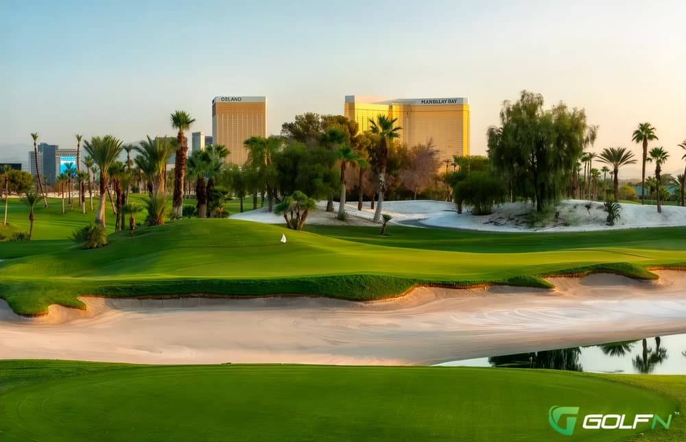 Bali Hai Golf Club in Las Vegas, Nevada — resort, 18-hole golf course, designed by Brian Curley
(2000)