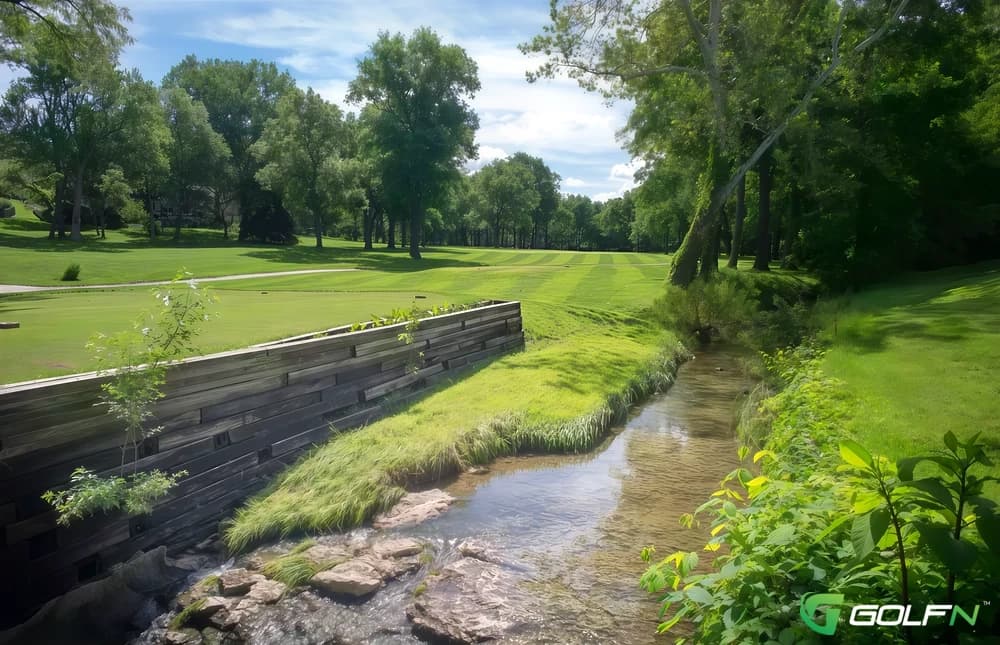 Leawood Country Club in Leawood, Kansas — private, 18-hole golf course, designed by Bob Dunning (1968)
