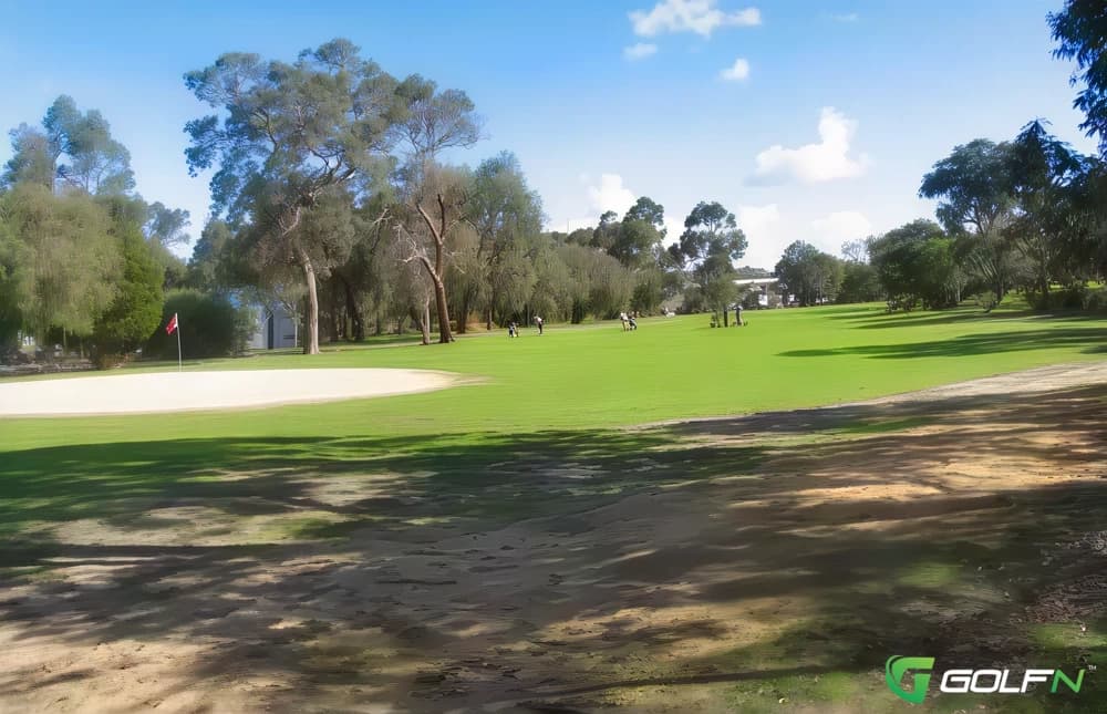 Dunsborough & Districts Country Club in Dunsborough, Western Australia β public, 18-hole golf course