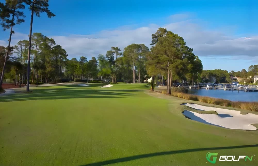 Wexford Golf Club in Hilton Head Island, South Carolina — private, 18-hole golf course, designed by Willard Byrd (1983)