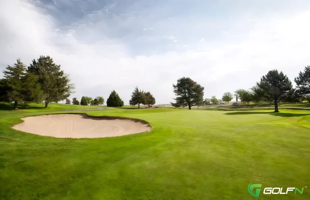 Buffalo Dunes Golf Course in Garden City, Kansas — public, 18-hole golf course, designed by Frank Hummel (1976)