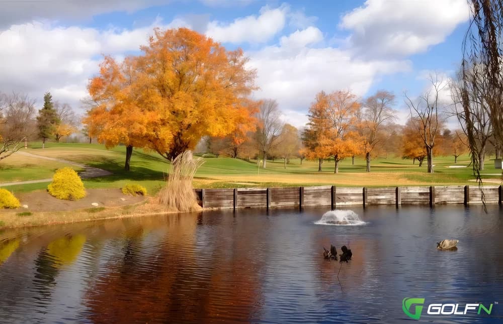 Urbana Country Club in Urbana, Illinois — private, 18-hole golf course, designed by Bruce Devlin (1974)