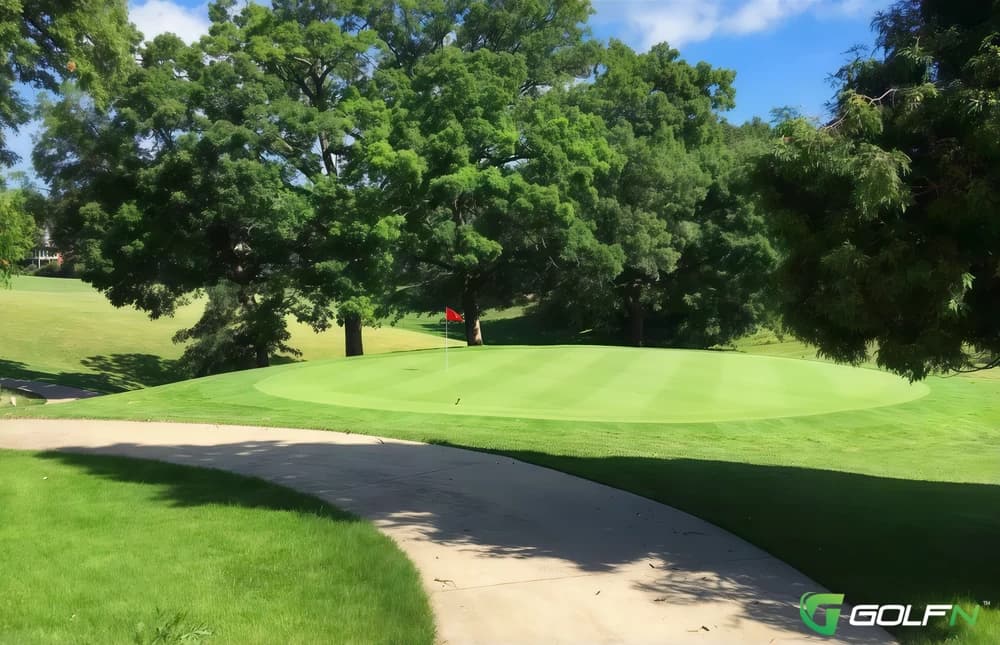 Sunrise Golf Course in Bettendorf, Iowa — public, 9-hole golf course