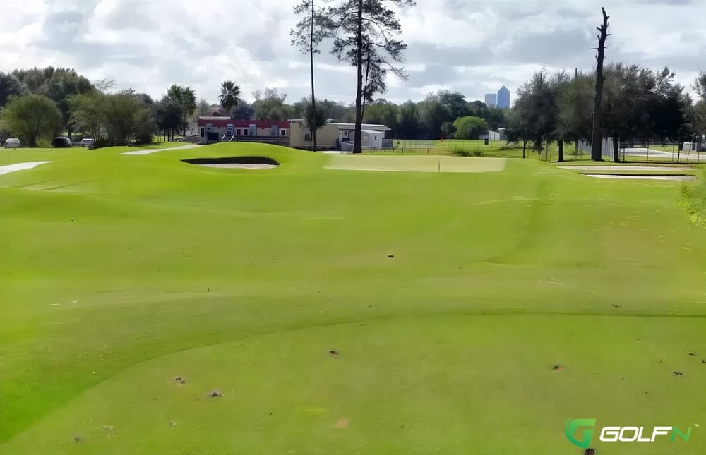 Brentwood Golf Course in Jacksonville, Florida — public, 9-hole golf course, designed by Tommy Cushnahan