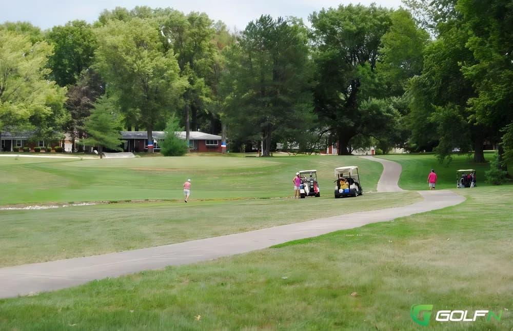 Westlake Country Club in Jerseyville, Illinois — private, 9-hole golf course, designed by Larry Packard