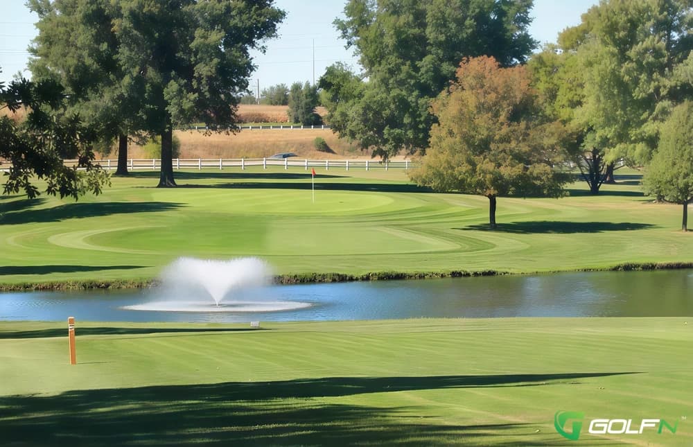 Shamrock Hills Golf Course in Lees Summit, Missouri — public, 18-hole golf course, designed by Jim Weaver