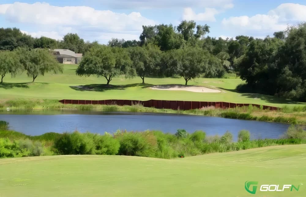 Palisades Golf Course in Clermont, Florida — public, 18-hole golf course, designed by Joe Lee (1990)