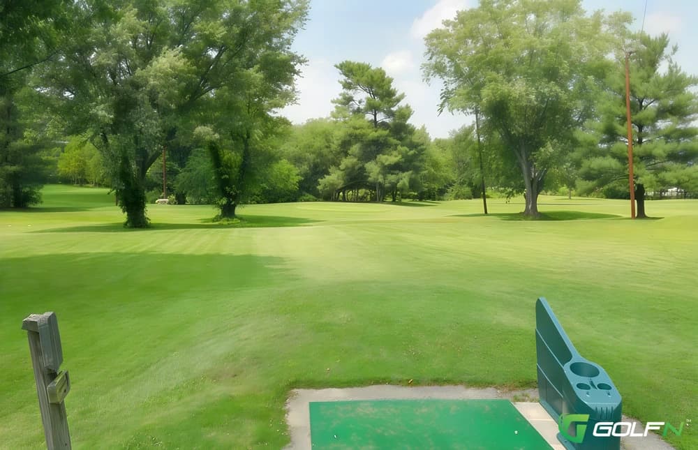 Brookside Par 3 Golf Club in Roanoke, Virginia — public, 9-hole golf course