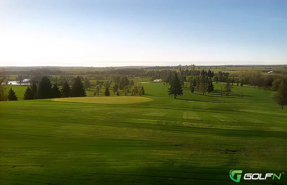 Apple Creek Country Club in Bismarck, North Dakota — private, 18-hole golf course, designed by Robert B. Harris (1948)