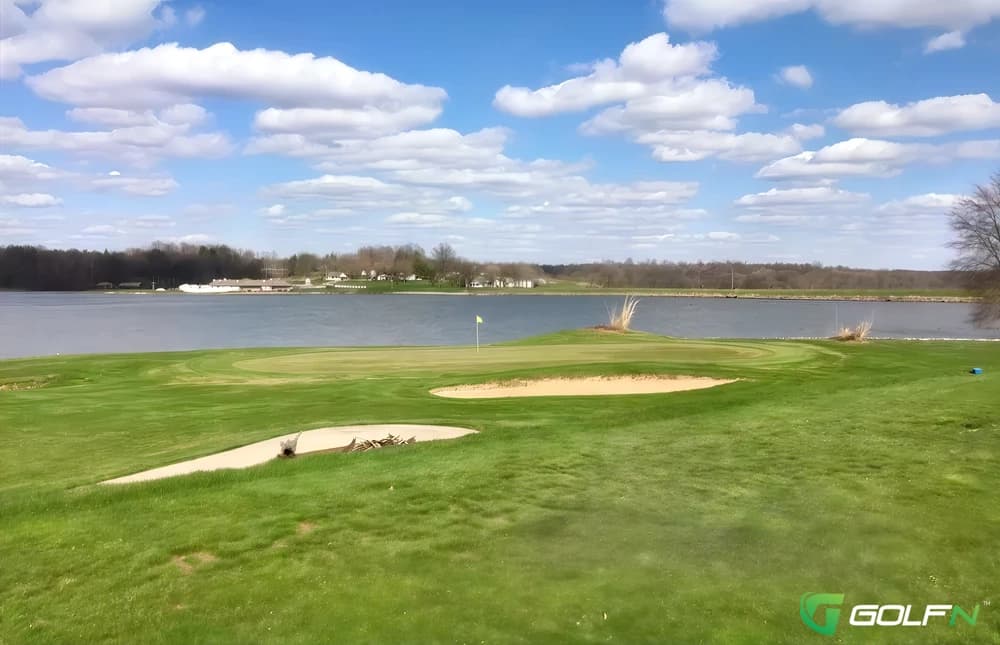 Lakeview Golf Course (Loogootee) in Loogootee, Indiana — public, 9-hole golf course, designed by Ed Ault (1978)