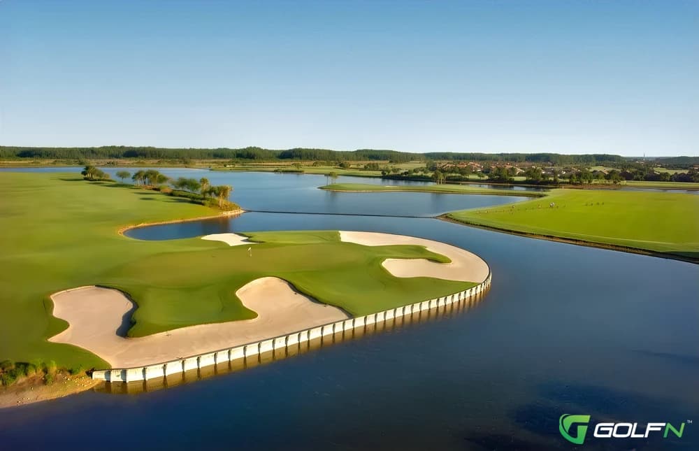 Panther Run Golf Club in Ave Maria, Florida — semi-private, 18-hole golf course, designed by Gordon G. Lewis (2007)