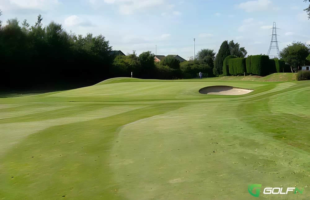 Cambuslang Golf Club in Cambuslang, England — public, 18-hole golf course