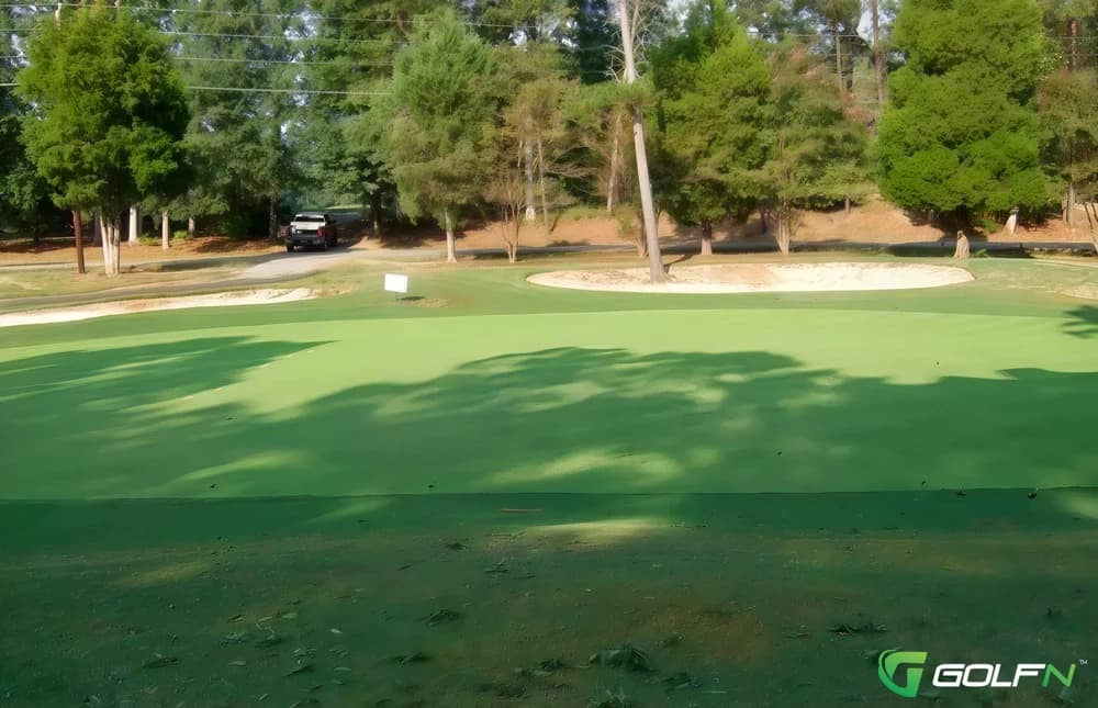 The Valley Golf Course in Burlington, North Carolina — public, 18-hole golf course, designed by Ellis Maples (1968)