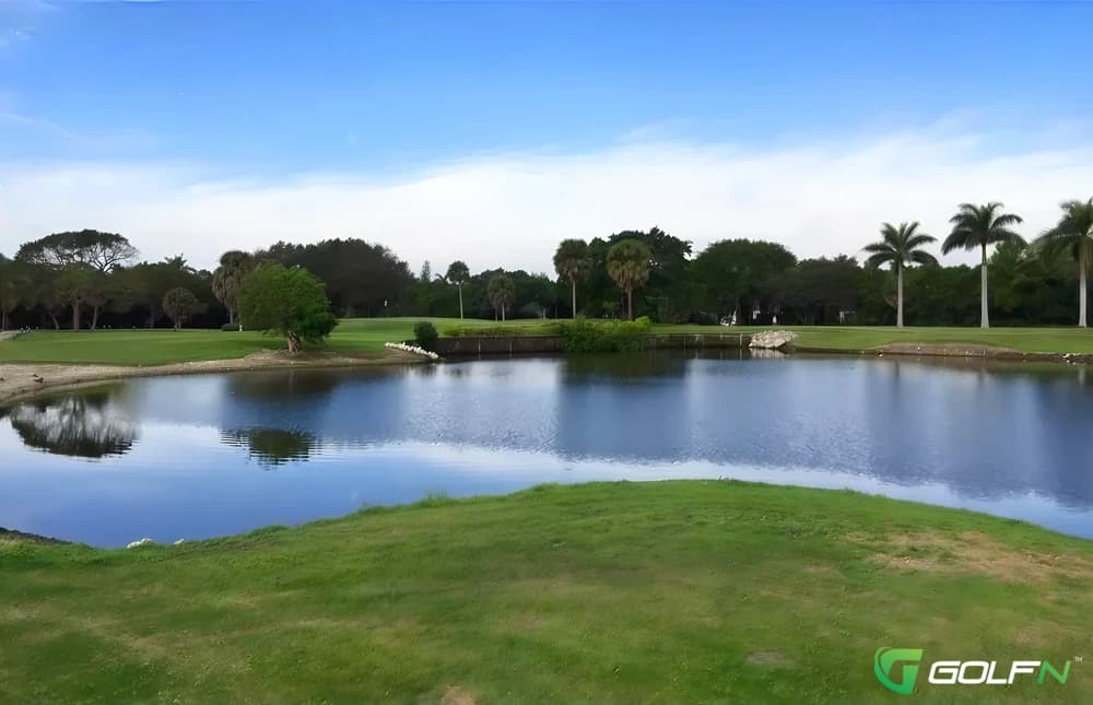 Eco Golf Club in Hollywood, Florida — public, 9-hole golf course