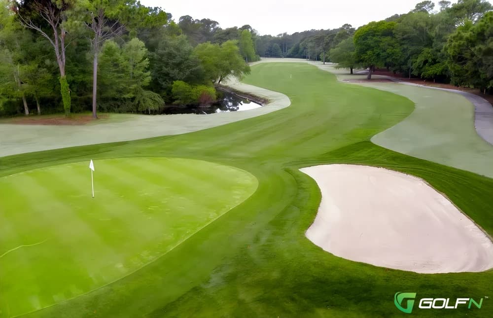 Litchfield Country Club in Litchfield, Illinois — private, 9-hole golf course, designed by Willard Byrd