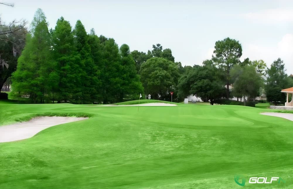 Silverthorn Country Club in Brooksville, Florida — public, 18-hole golf course, designed by Joe Lee (1994)